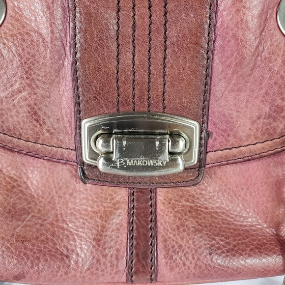 B Makowsky  Leather Crossbody Handbag - Picture 3 of 11